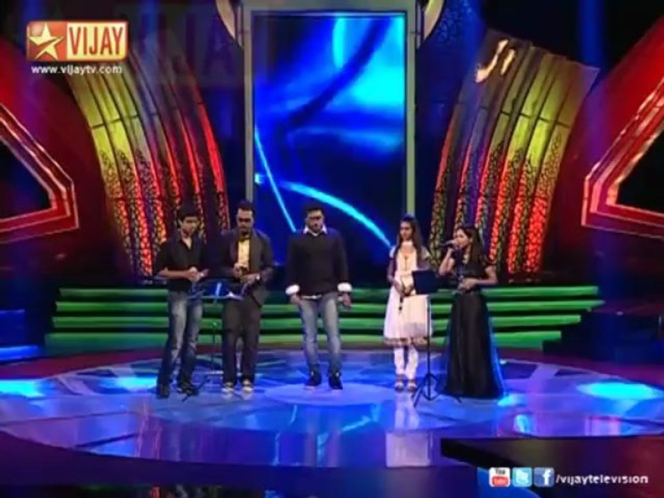 Haricharan sings a Medley