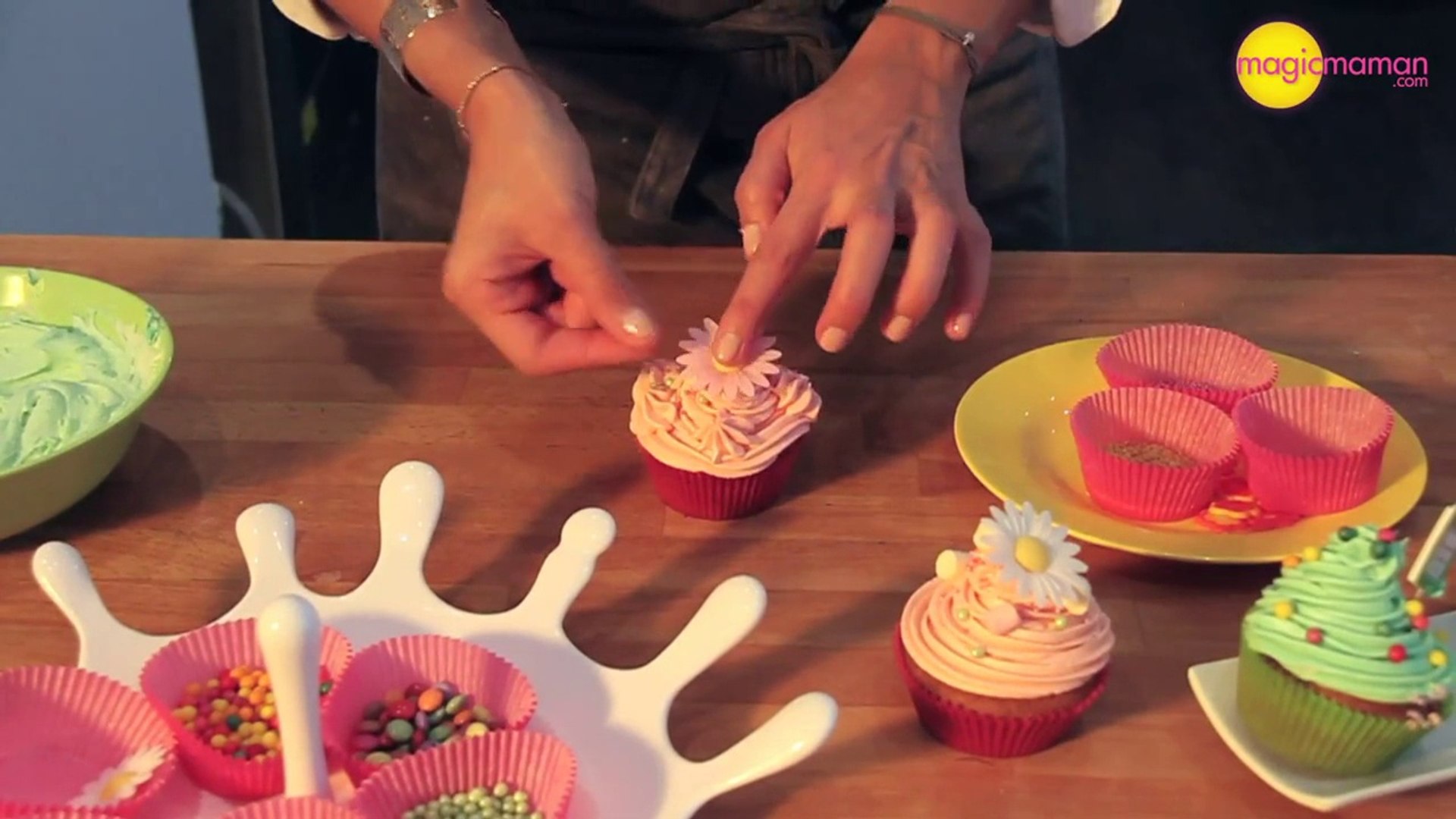 Recette De Gateau D Anniversaire Pour Fille Les Cupcakes Video Dailymotion