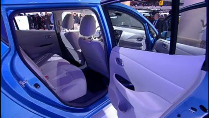 下载视频: Nissan Leaf en direct du Mondial de Paris 2010