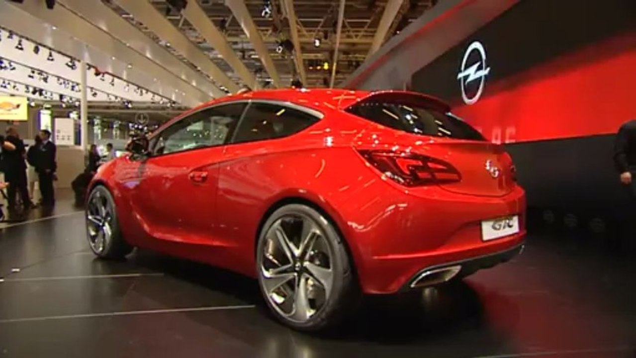 Opel GTC Paris en direct du Mondial de Paris 2010