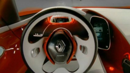 A bord du Concept Renault DeZir