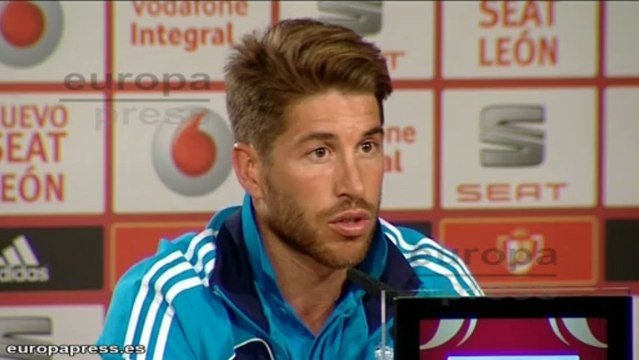 Ramos sustituye a Mourinho en rueda de prensa