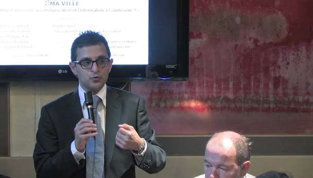 Courbevoie 3.0 - débat communication Courbevoie avec Arash Derambarsh