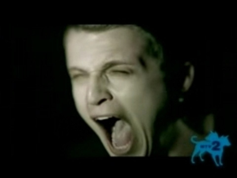 Atreyu-Her Portrait In Black