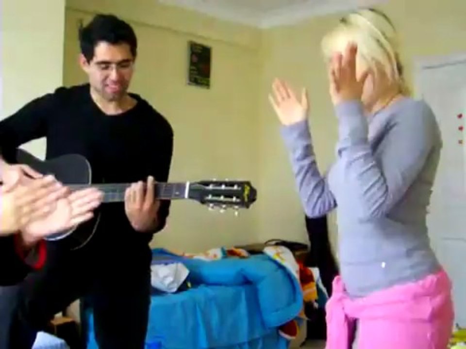 Akademi Türkiye Derya, Merve ve Emrah - sardı korkular