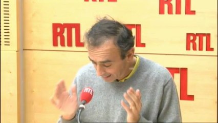 "La Chronique d'Eric Zemmour" : Hollande et les incidents du Trocadero