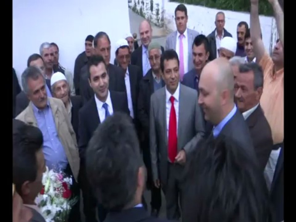 BASKONSOLOS BILTEKIN PASEVIKTE SOYDASLARLA