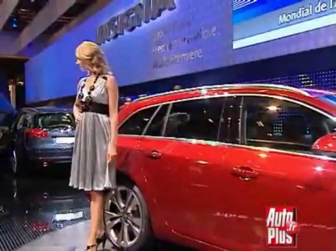 Opel Insignia Sport Tourer au mondial de Paris 2008