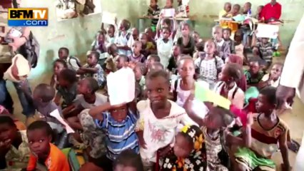 Mali: Valérie Trierweiler en viste à Gao - 17/05