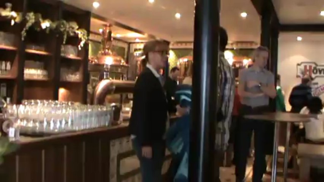 AIDAstella Hafen Reisebüro Fella  AIDAstella