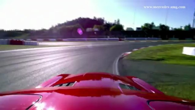 Mercedes SLS AMG GT, par David Coultard