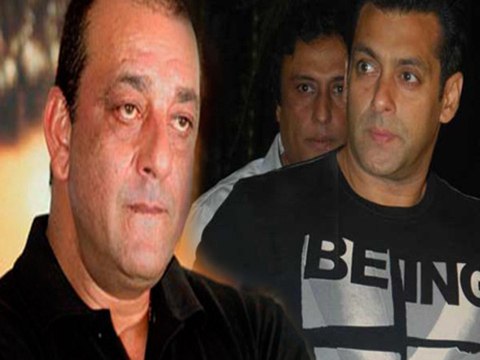 Salman Khan visits Sanjay Dutt before JAIL