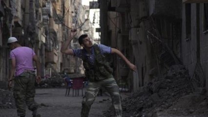 UN chief in Russia as Syria crisis deepens