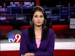 KCR and Hathway Rajashekhar hand over 15 lakh cheque to Siricilla Gulf victims