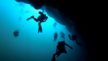 Diving in Blue Hole Belize 2013