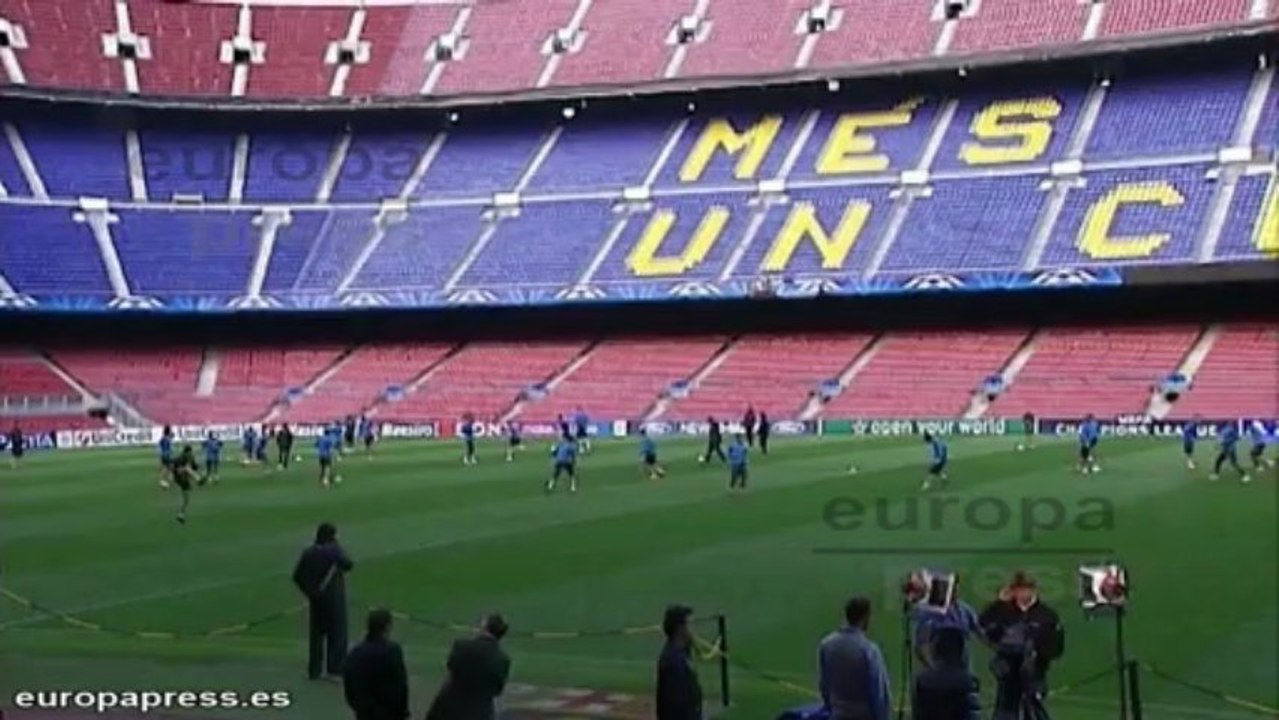 Cesc Fábregas muestra a su hija Lia en Istagram