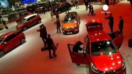 Ligero aumento de venta de vehículos en Europa, tras...