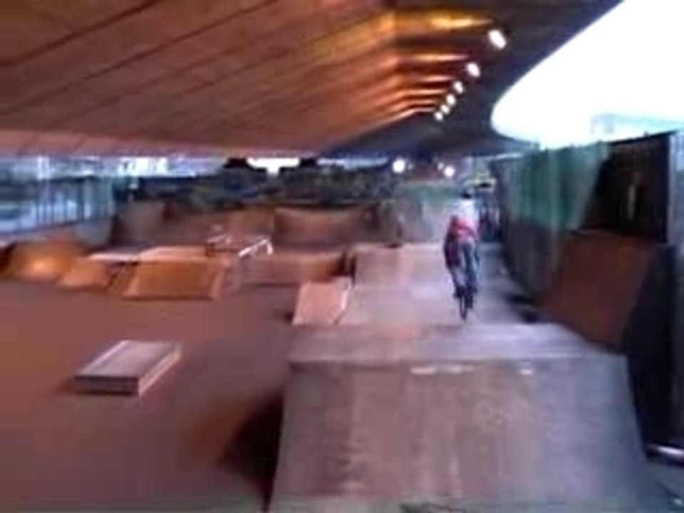 BMX in London quality +