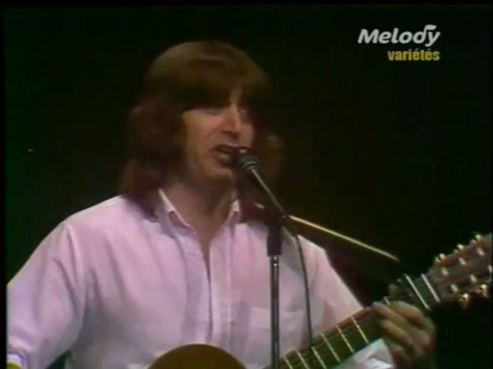 - TRENET aurait 100 ans !- Y.Duteil (1982 )chante: "le serpent python "