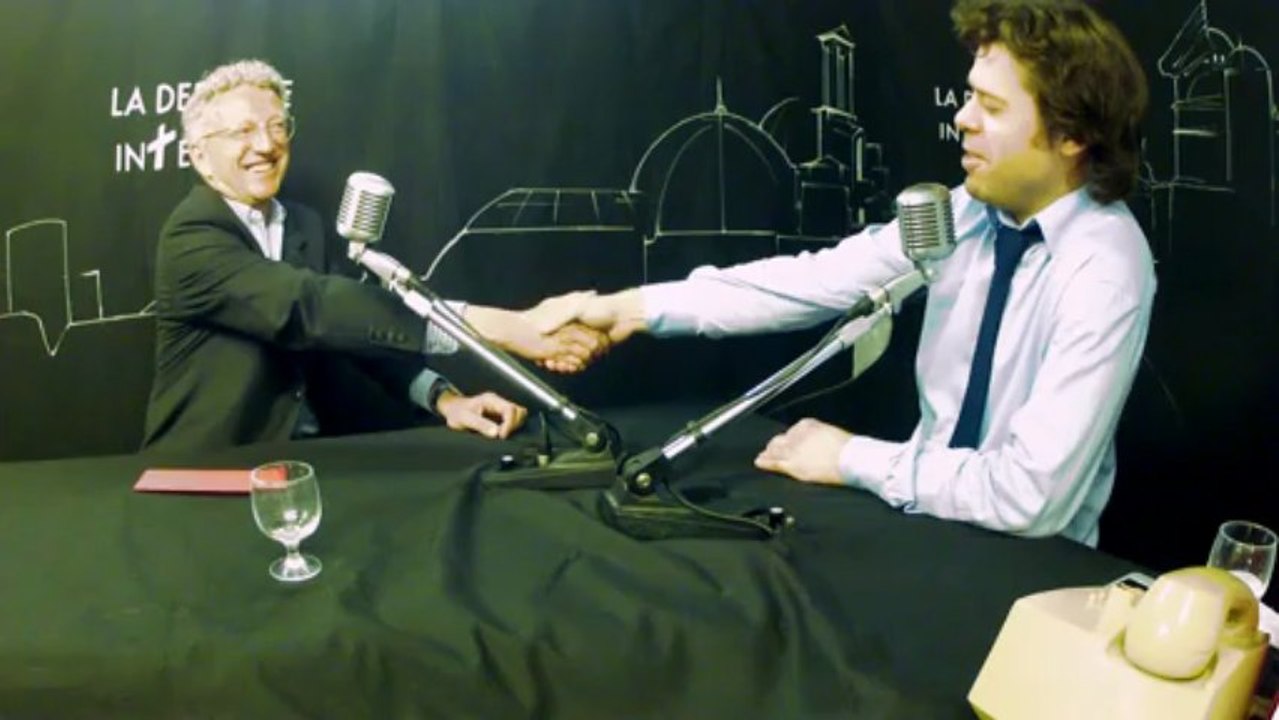 Extrait - Nelson Monfort: "Les O.V.N.I, j'y crois fermement!"