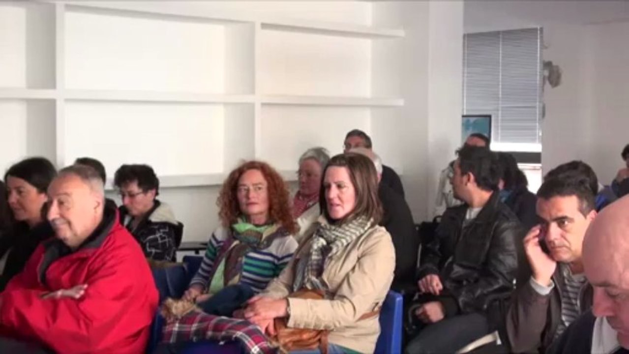 20130517  Charla-coloquio Asamblea contra el Paro 2