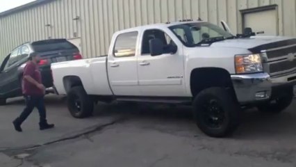 how to become a repo man