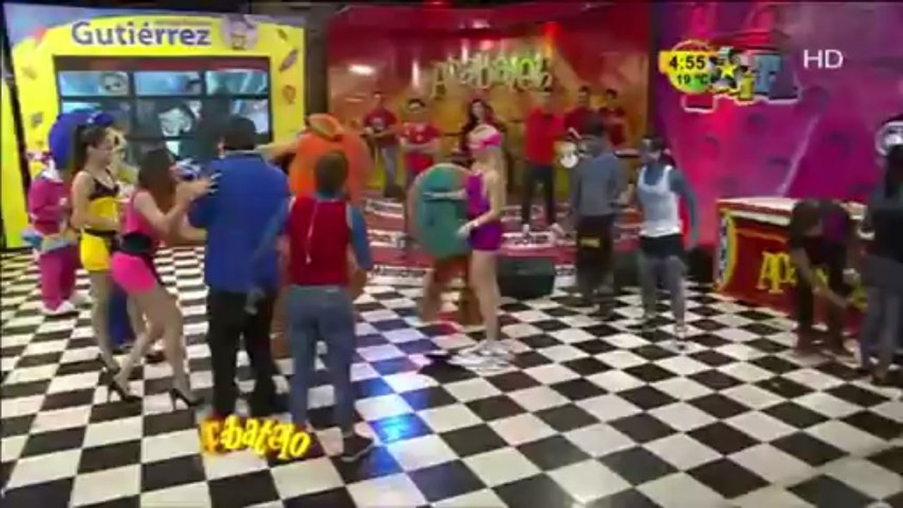 Peluchin ataca a Bezares y se come a Sotelo