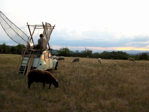 Historique de la 2CV Libellule Arlesienne - : 2006 la 2CV Art Lab - 2009 la Demoiselle de la Roquette