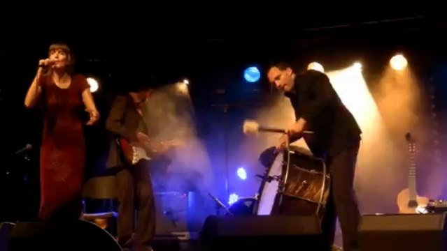 JUR AU MAGIC MIRRORS FESTIVAL ALORS... CHANTE DE MONTAUBAN LE 8 MAI 2013