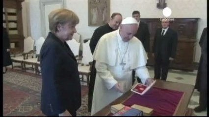 Il Papa incontra Angela Merkel