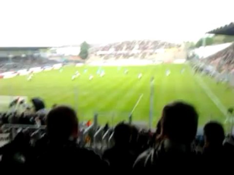 MATCH DE FOOT ANGERS/TOURS TRIBUNE COUBERTIN AMBIANCE (Dernière journée à domicile)