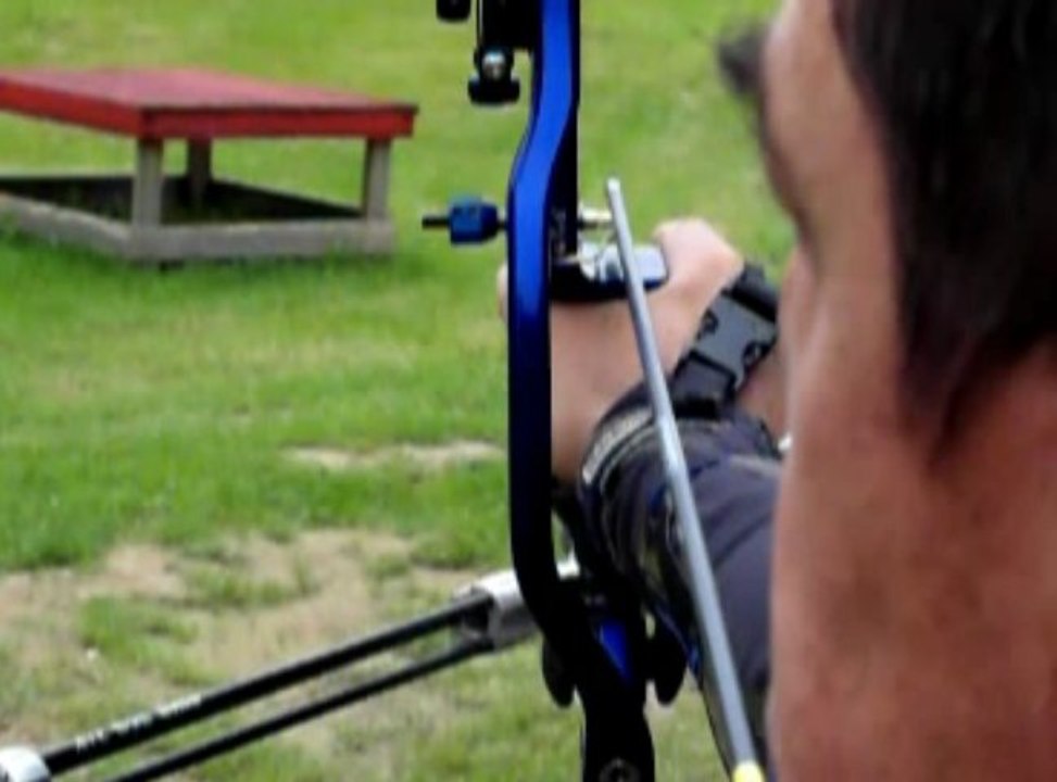 tir à l'arc, slow motion, départ de flèche 2