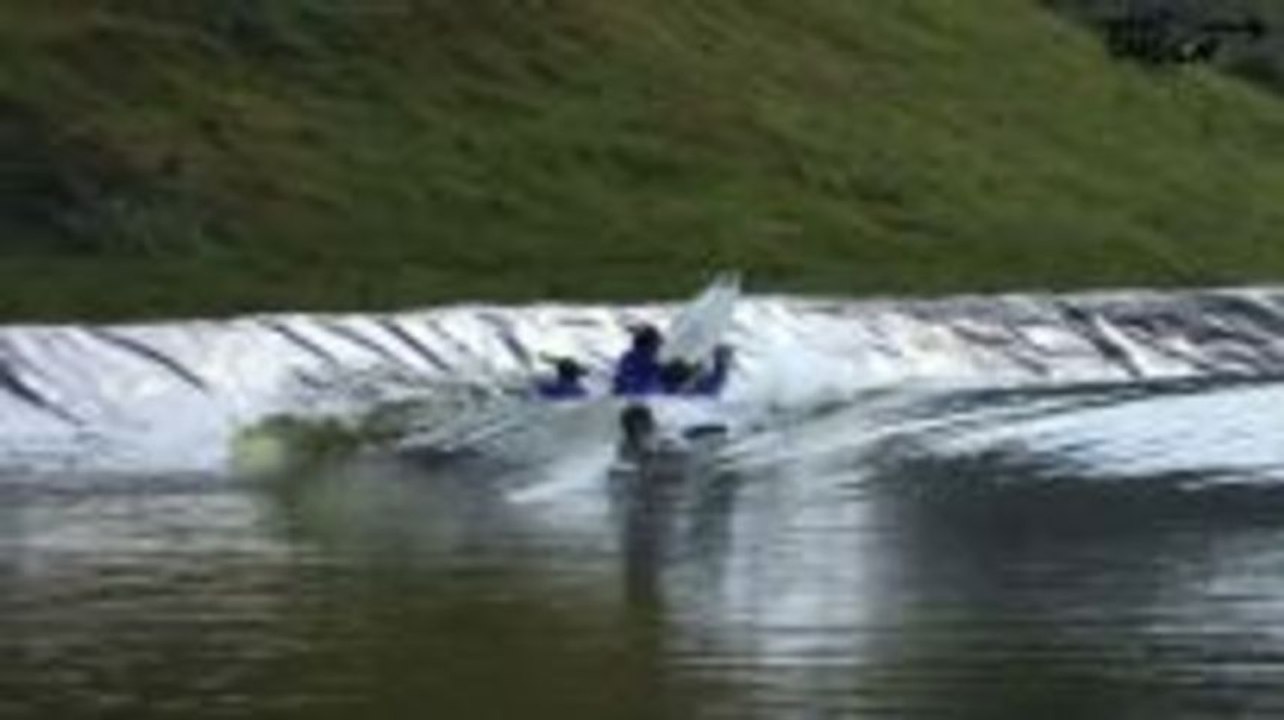 Surf School at Wavegarden