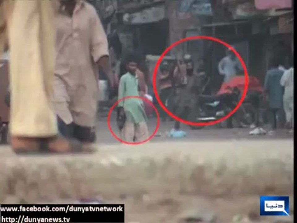 Exclusive footage of Firing in Lyari Karachi