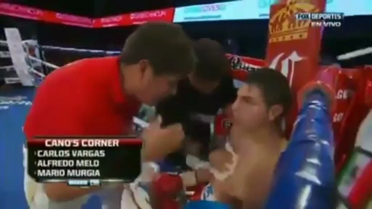 2013-05-18 Shane Mosley vs Pablo Cesar Cano