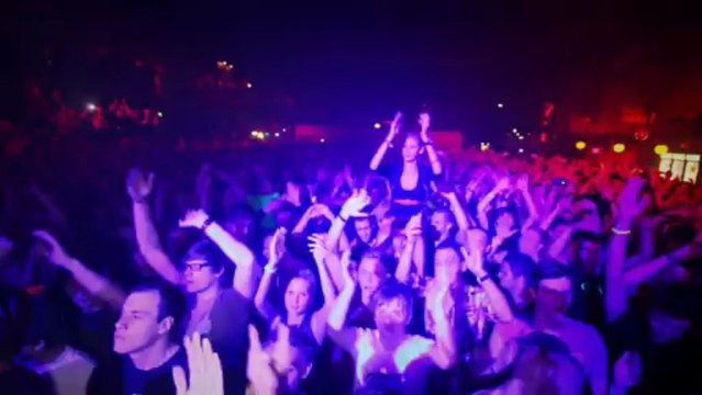 DJ Gollum feat. DJ Cap - HandzUp Isn't dead (8 Years Technobase.fm Hymn)