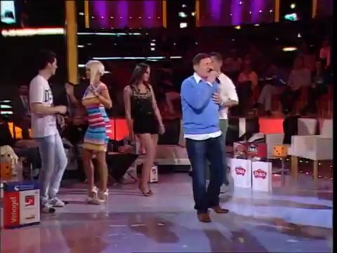 Milos Bojanic - Ima jedan grad - Narod Pita - (TV Pink 2013)