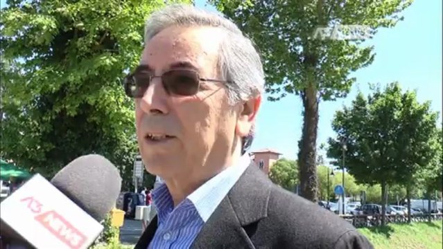 GAZEBO E MILITANTI AD UNA SETTIMANA AL VOTO