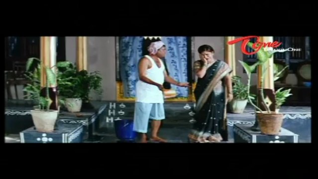 Kovai Sarala Tortures M S Narayana - Comedy Scene