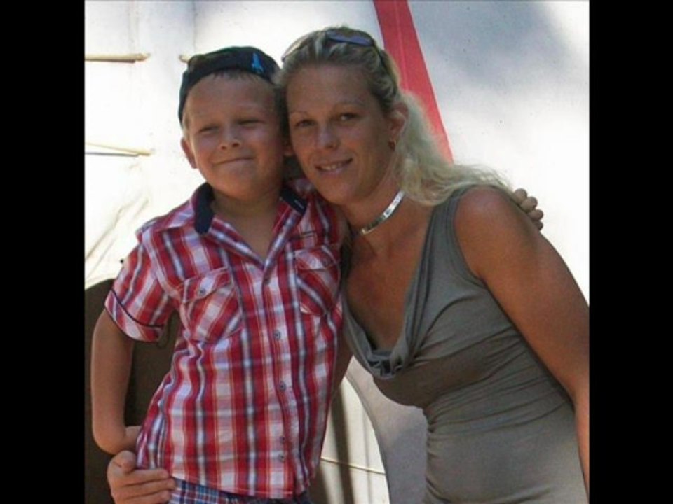 Elle m oublie