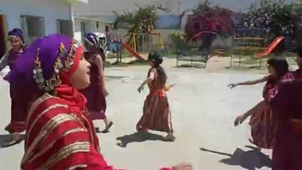 لوحة تعبيرية بمناسبة شهر التراث