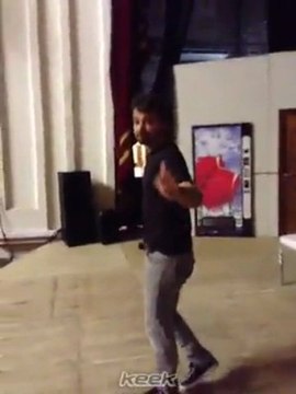 Pedro en teatro hermoso de Santiago del Estero Keek Silvina Escudero - 19 de Mayo