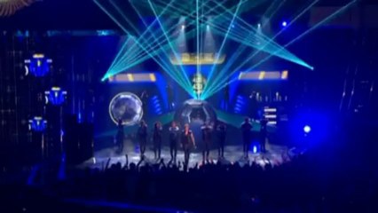 Billboard Awards: Bieber slams critics as he picks up gong