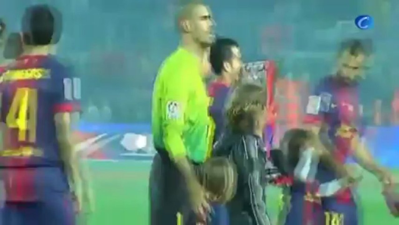 El Barça celebra la Liga española en el Camp Nou