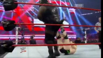 Extreme Rules 2013: Mark Henry vs Sheamus