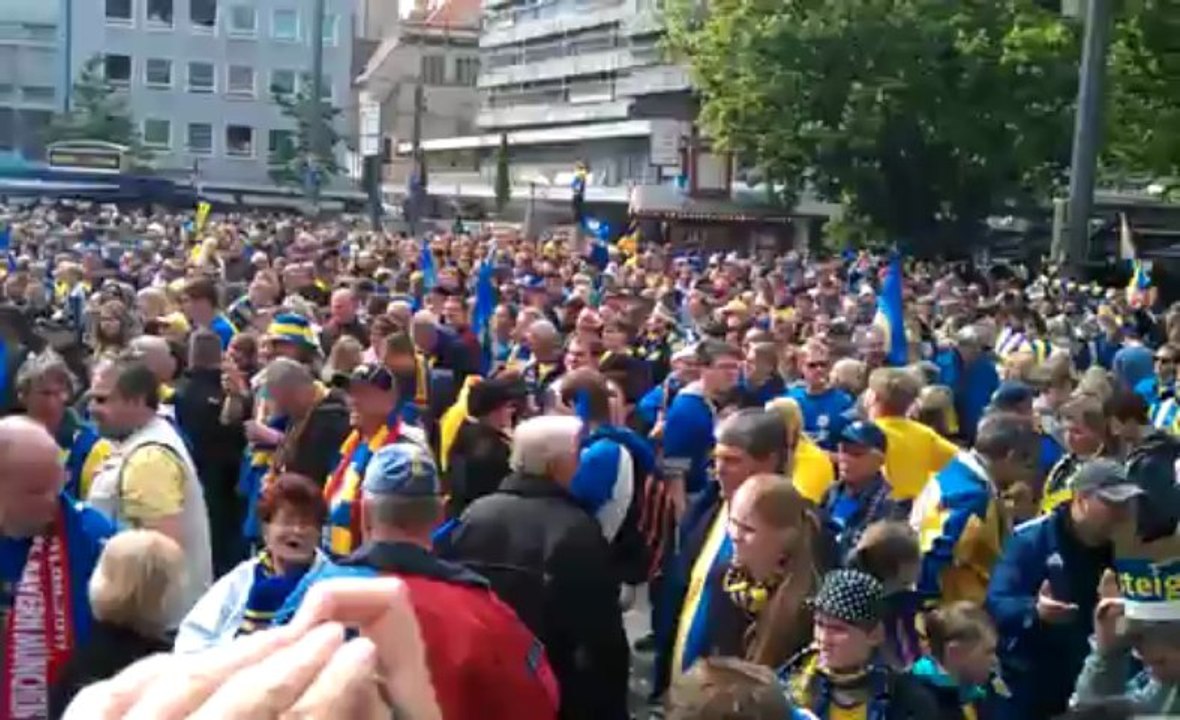 Die große Aufstiegsparty unserer Eintracht