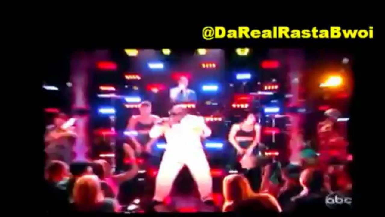 Macklemoore & Ryan Lewis f/ Wanz - Thrift Shop perform on 2013 BillBoard Music Awards