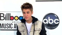 Justin Bieber Booed at Billboard Awards
