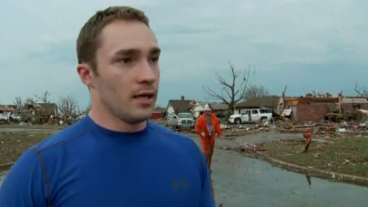 Oklahoma tornado: Disaster declared as dozens a...