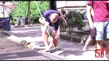 Napoli - Volontari Clean Up ripuliscono piazza Bellini e mura greche (18.05.13)